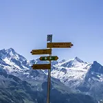 Hotel Cristal - Swiss Riders 3*