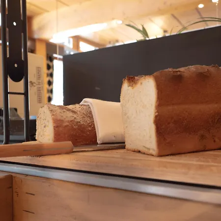 Cristal - Swiss Riders 3*