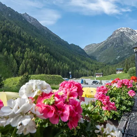 Cristal 3* Grimentz