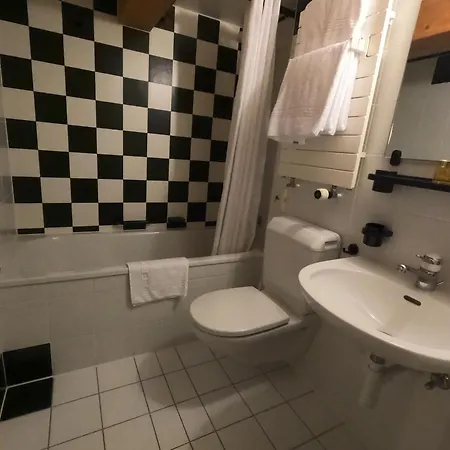 Cristal - Swiss Riders Hotel 3*