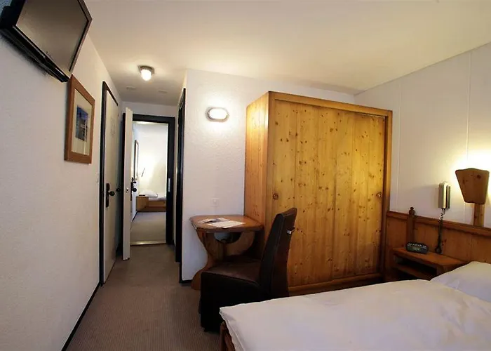 Cristal - Swiss Riders Hotel 3*