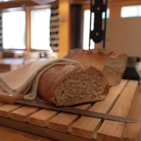 Cristal - Swiss Riders 3*