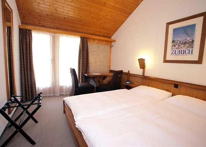 Cristal - Swiss Riders Hotel 3*